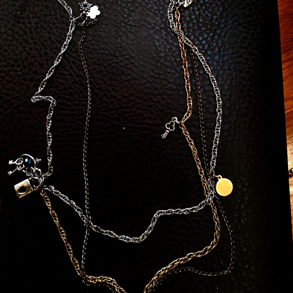 📿💎ONE OF A KIND Charm Necklace💎📿